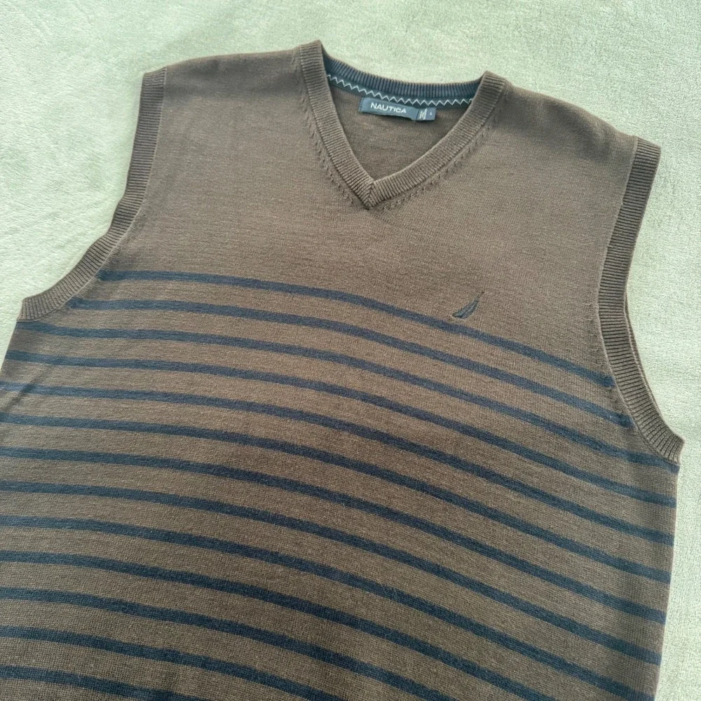 Nautica Men's V-Neck Sweater Vest Brown Navy Blue Striped 100% Cotton Size Large